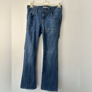 Cabi 5 pocket distressed bootcut flare size 8 jeans